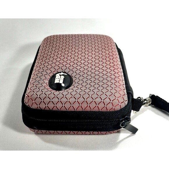 Dream GEAR Hard Case for Nintendo DS Red/Pink with Strap - Picture 4 of 8